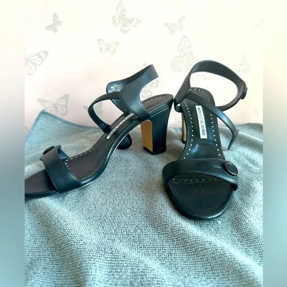 Manolo Blahnik | Shoes | Manolo Blahnik 38 Us 8 | Poshmark